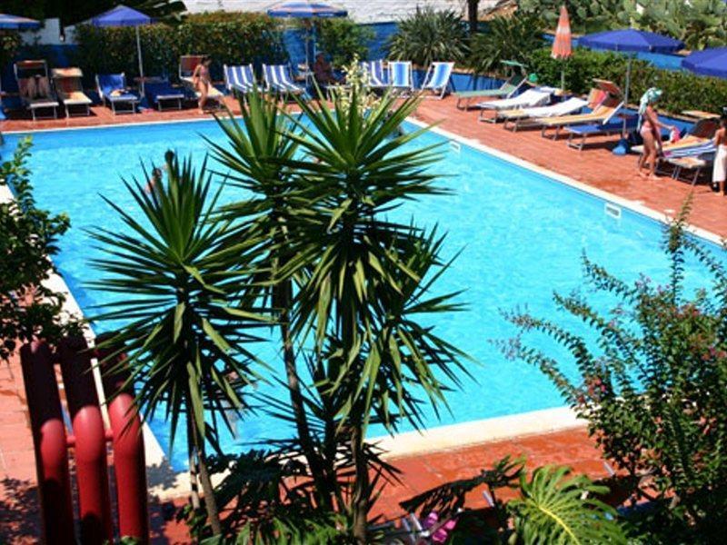 Hotel Grotticelle กาโปวาติกาโน ภายนอก รูปภาพ